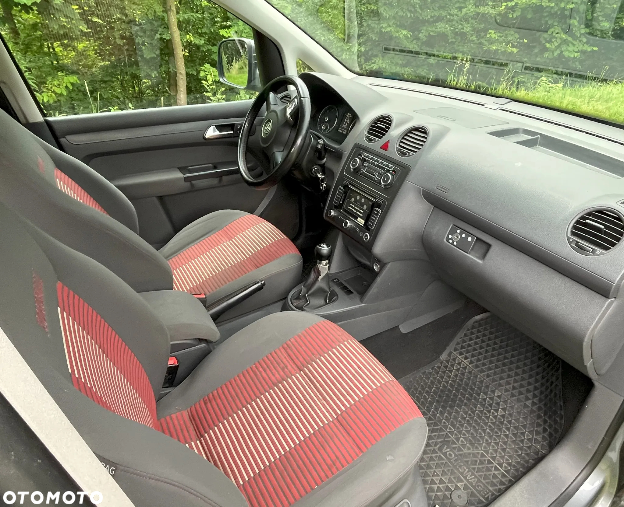Volkswagen Caddy 1.6 TDI (7-Si.) Edition 30 - 35