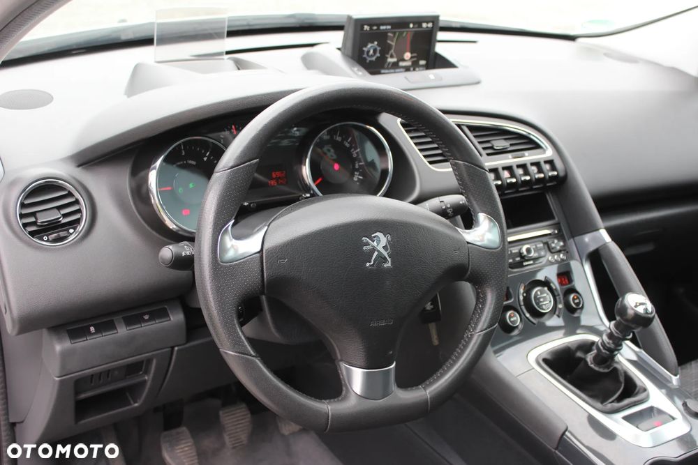 Peugeot 3008 HDi FAP 150 Premium - 16