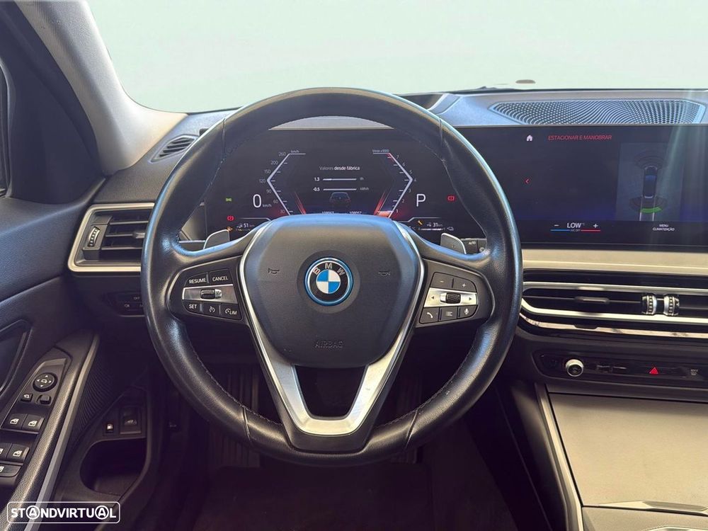 BMW 330 - 9