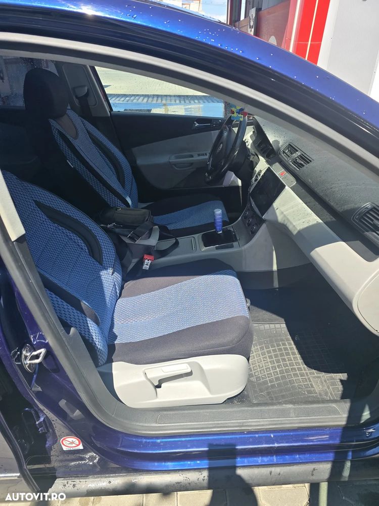 Volkswagen Passat 2.0 TDI DPF Comfortline - 10