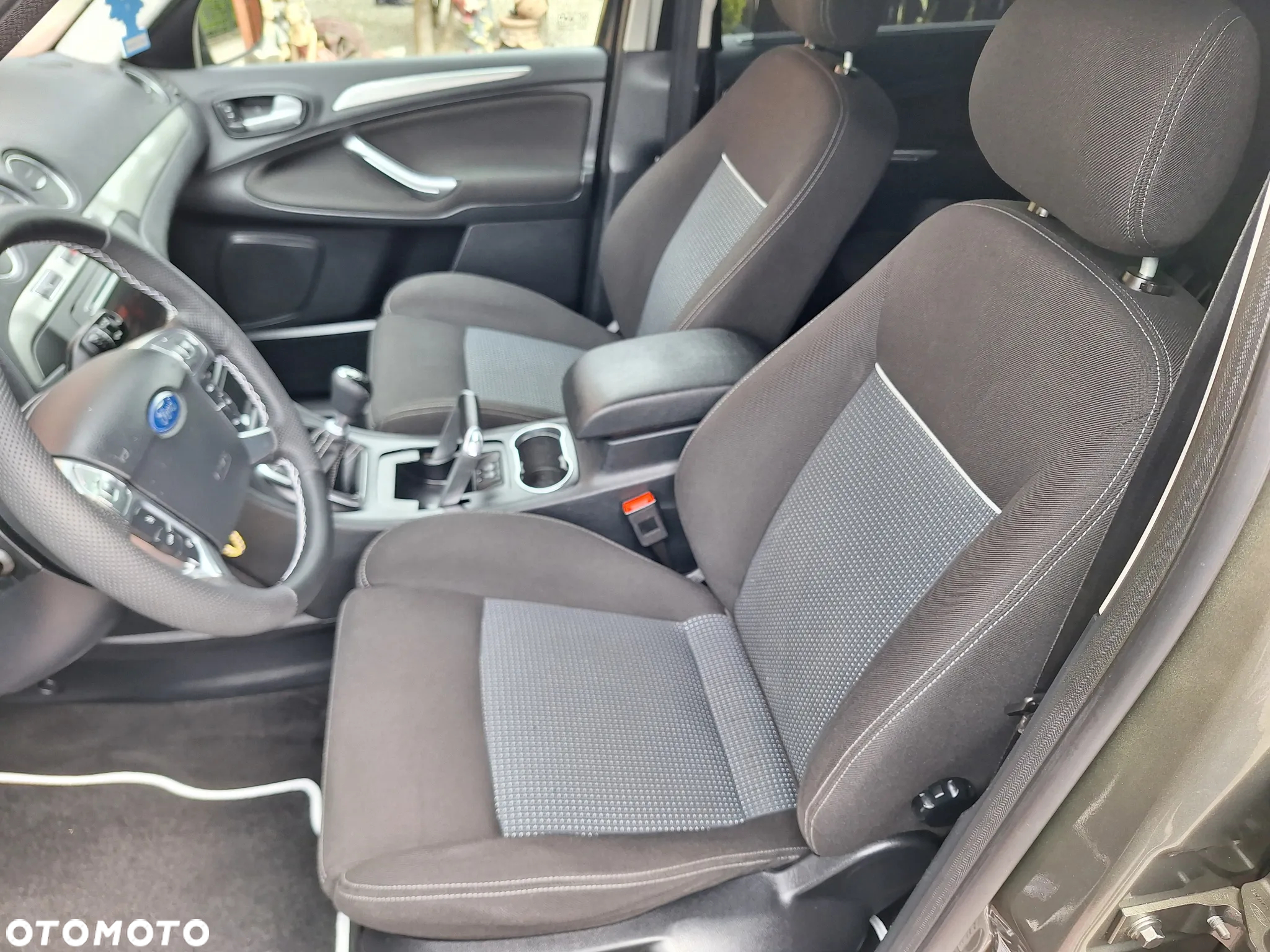 Ford S-Max 2.0 TDCi DPF Titanium - 14