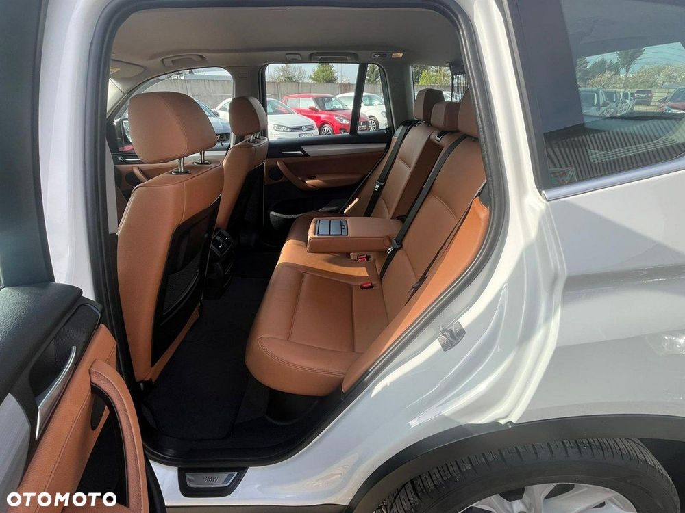 BMW X3 xDrive20d xLine - 9