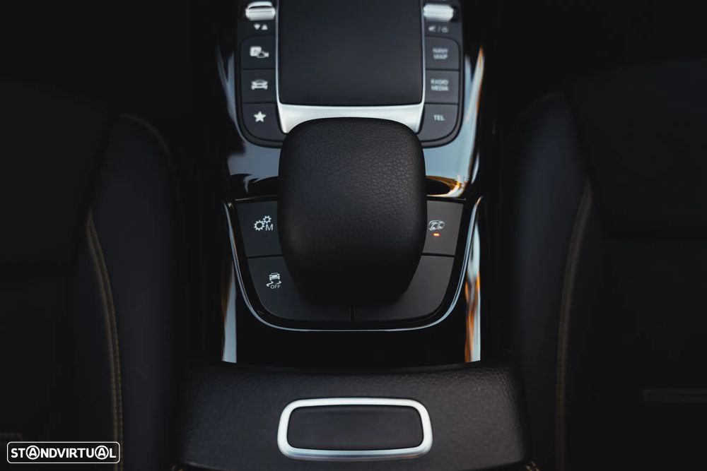 Mercedes-Benz A 45 AMG S 4Matic+ Speedshift DCT 8G - 40