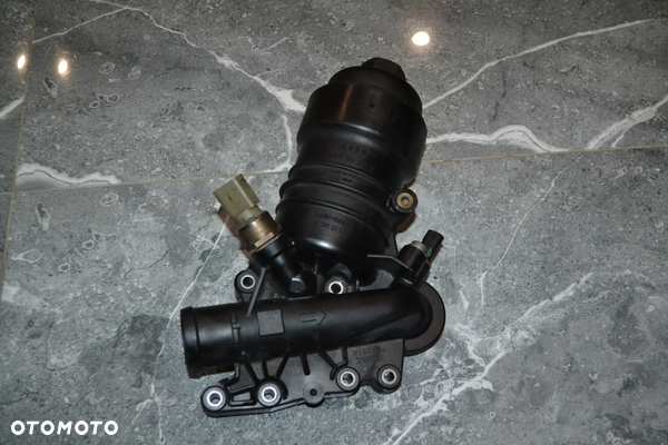 AUDI A4 B9 A5 8W 3,0 TDI CRT OBUDOWA FILTRA OLEJU 059115389T