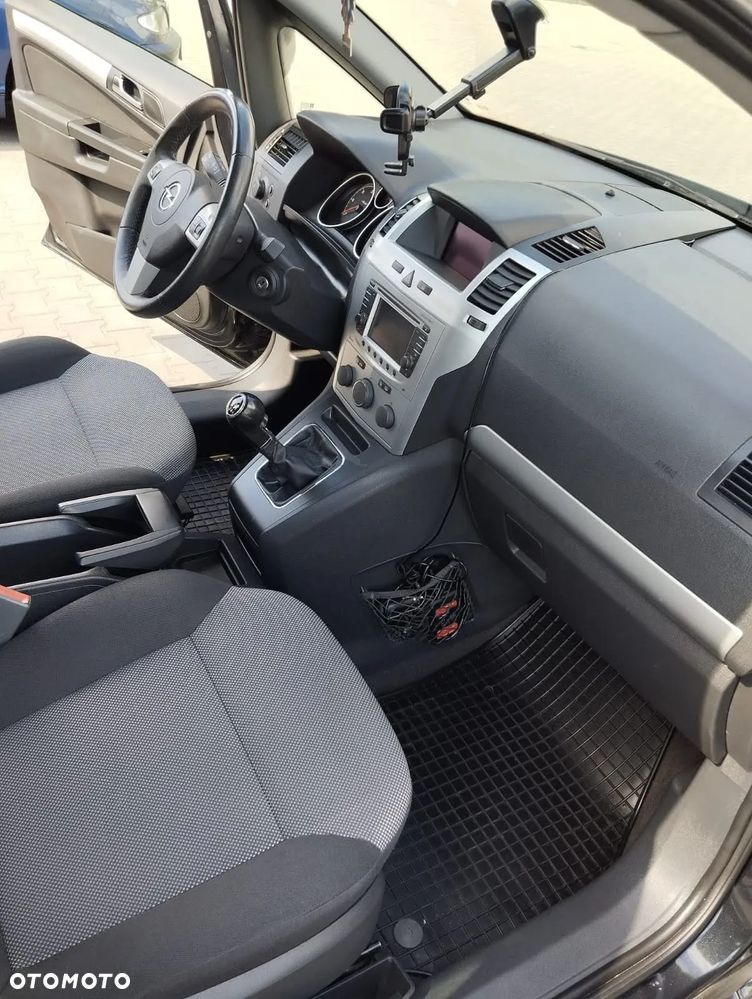 Opel Zafira 1.7 CDTI - 7