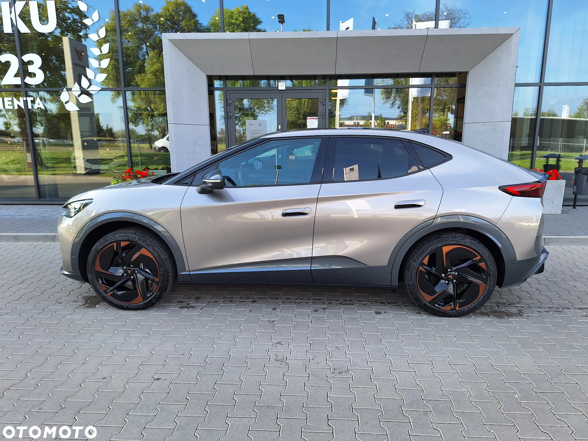Cupra Tavascan 82kWh 4Drive VZ - 5