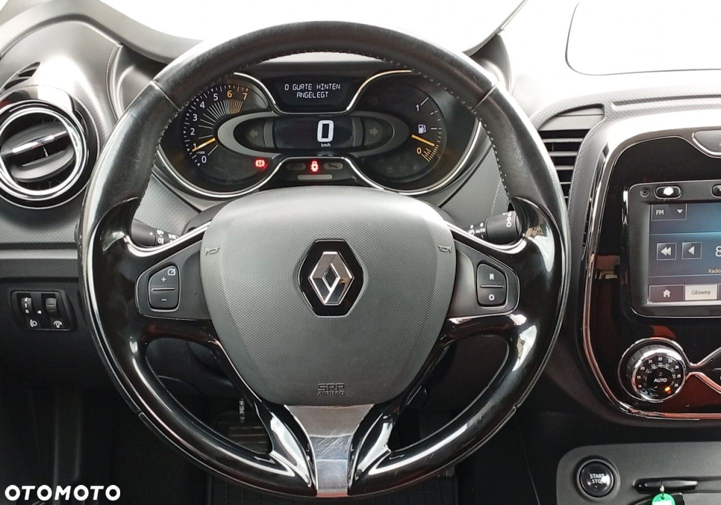 Renault Captur - 26