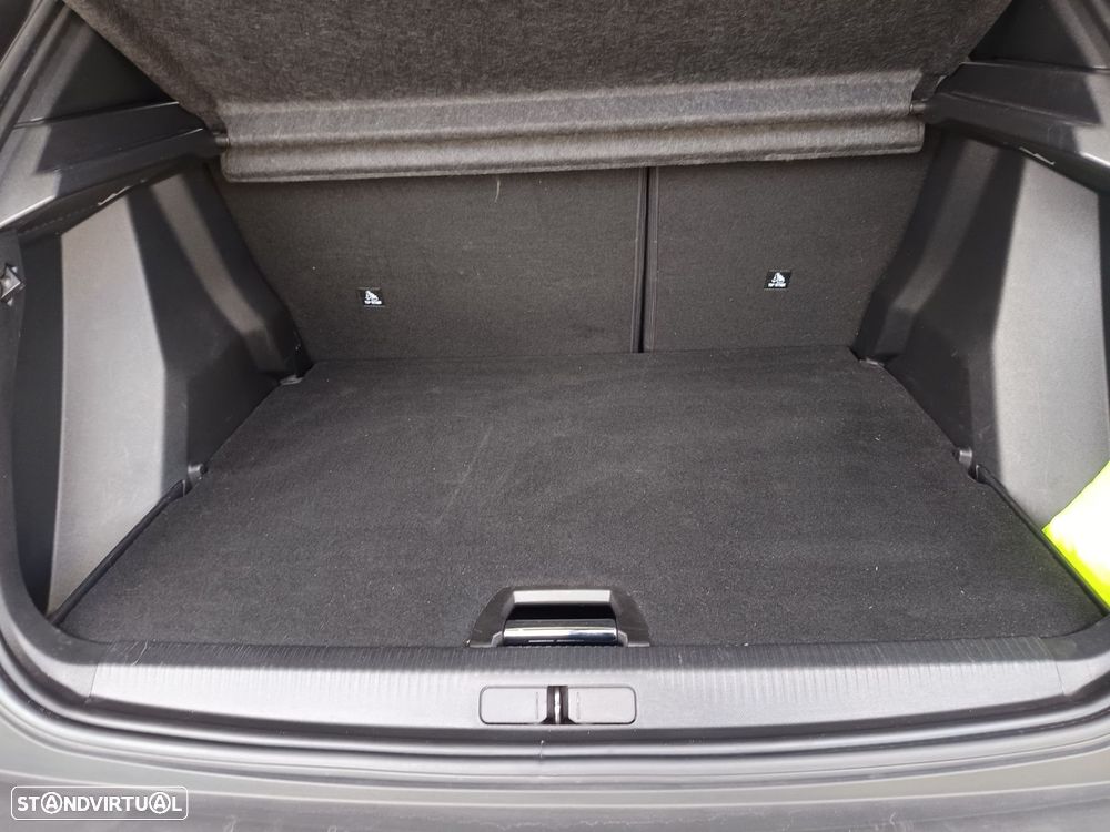 Peugeot 2008 1.2 PureTech Allure Pack - 22