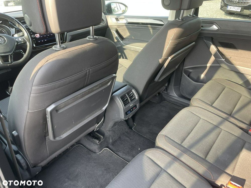 Volkswagen Touran 1.4 TSI (BlueMotion Technology) SOUND - 15