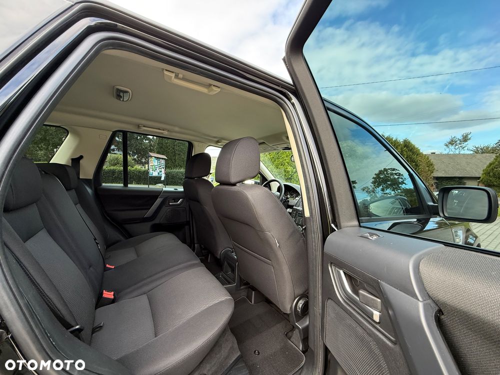 Land Rover Freelander II 2.2 sD4 S - 26