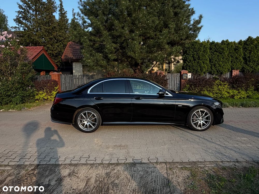 Mercedes-Benz Klasa E 220 d 4-Matic Business Edition 9G-TRONIC - 6