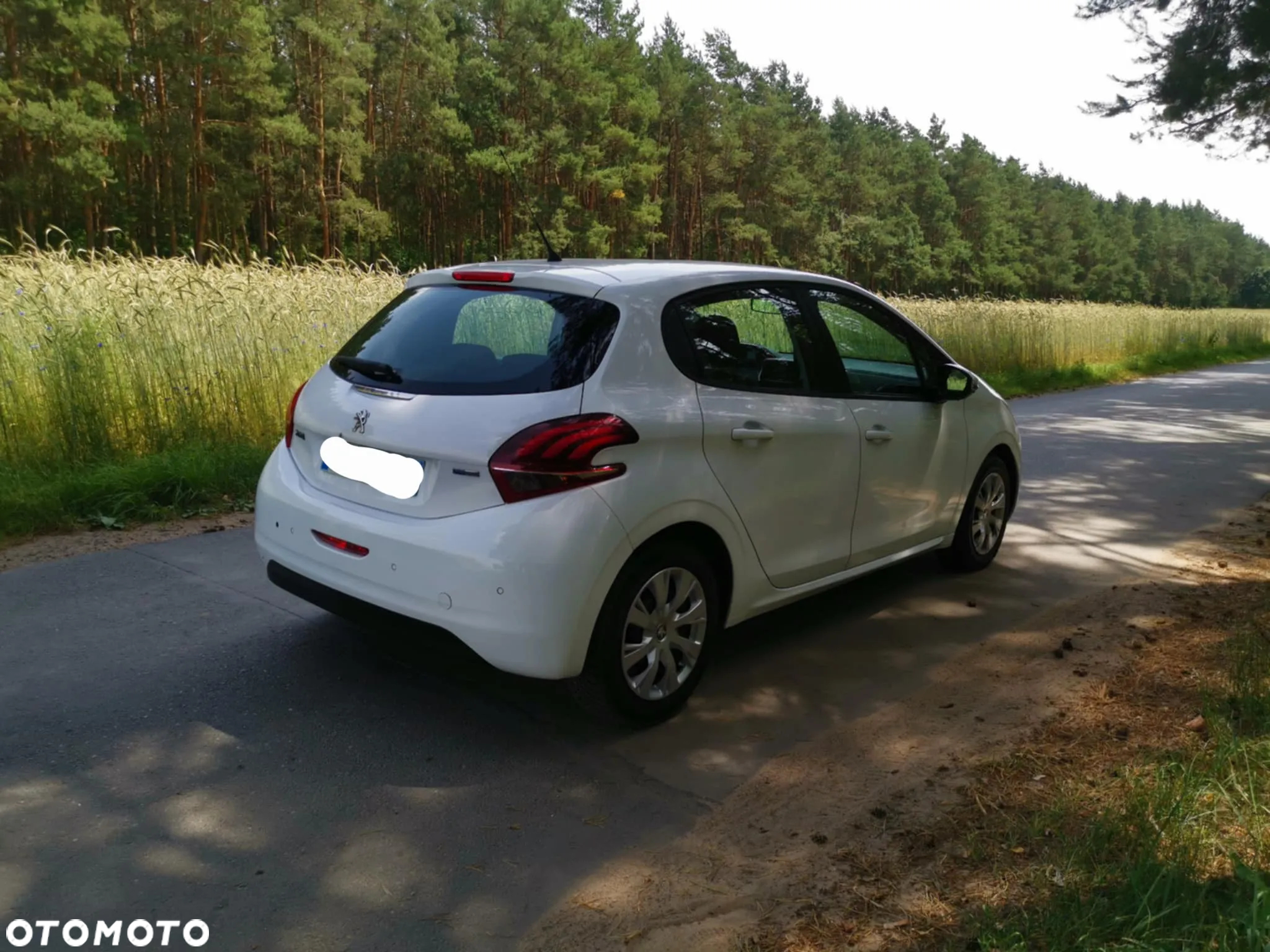 Peugeot 208 1.2 PureTech Active - 8