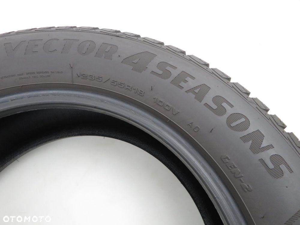 2x 235/55R18 OPONY SUV CAŁOROCZNE Goodyear Vector 4Seasons GEN2 100V - 3