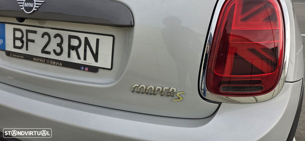 MINI 3 Portas Cooper SE Classic - 8
