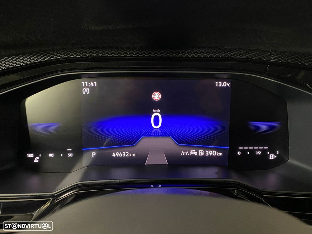 VW Polo 1.0 TSI Urban DSG - 11