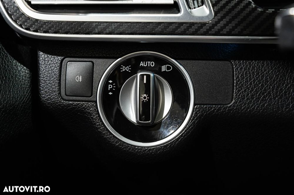 Mercedes-Benz E 220 BlueTEC 9G-TRONIC Avantgarde - 26