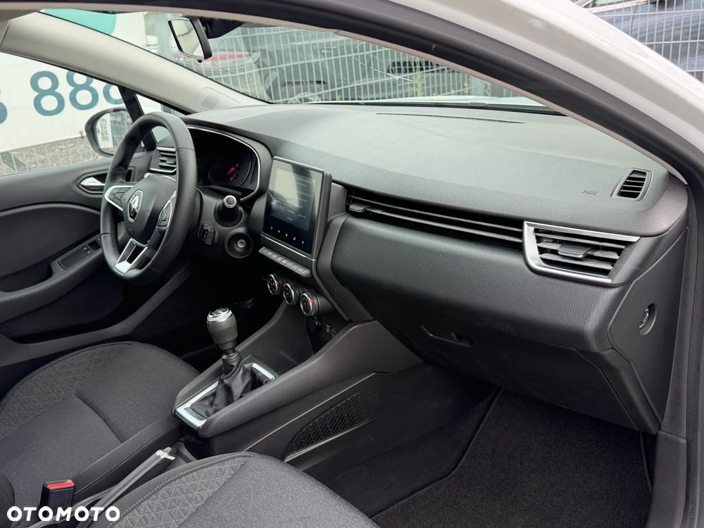 Renault Clio BLUE dCi 85 BUSINESS EDITION - 11