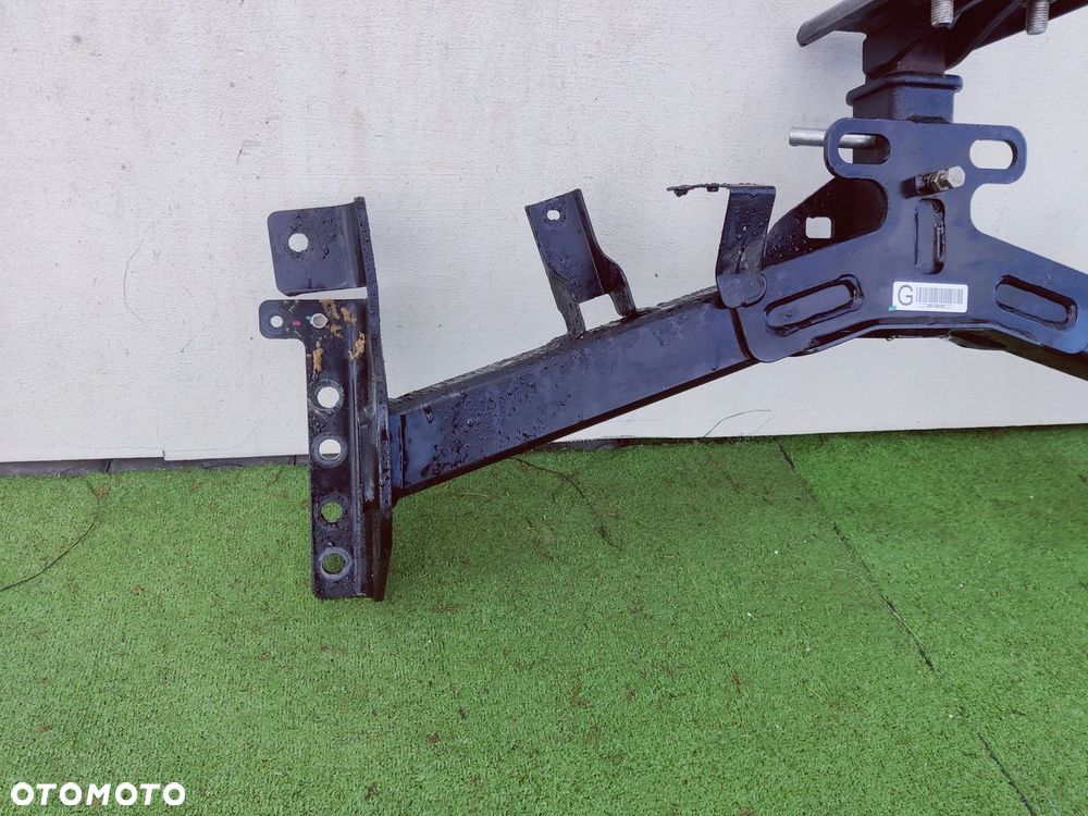 Hak holowniczy VW Amarok 2 - 3