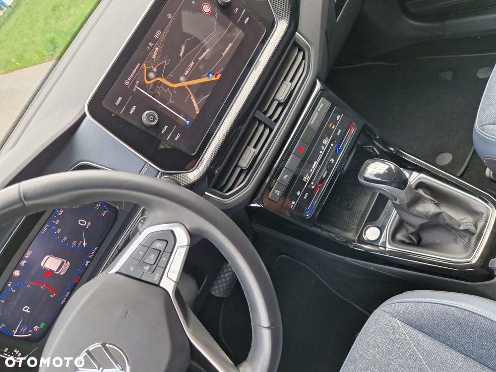 Volkswagen T-Cross - 17