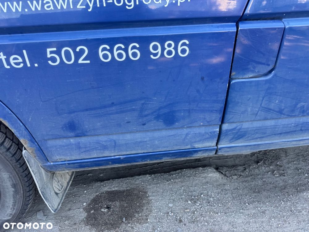 Volkswagen t4 transporter drzwi prawe lewe przednie boczne przesuwne przesówne klapa tył tylnia z szybą niebieskie niebieski granatowy - 1