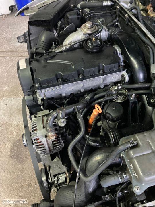 Motor VW PASSAT 1.9TDi 130cv/Ref: AVF (199.108KM) - 1