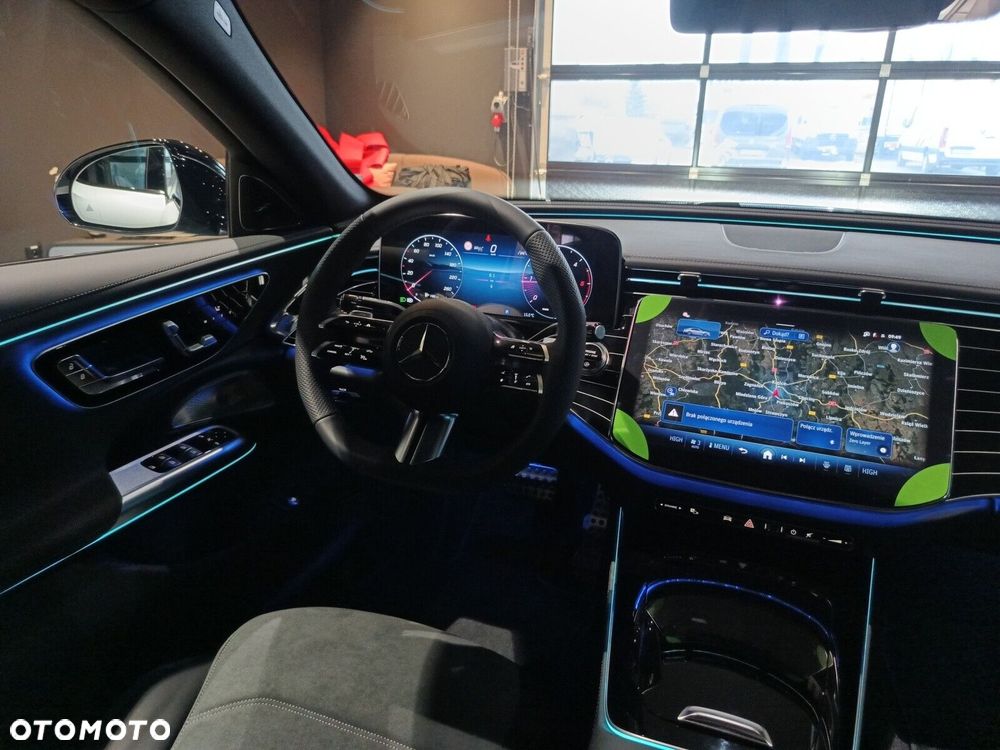 Mercedes-Benz Klasa E - 21