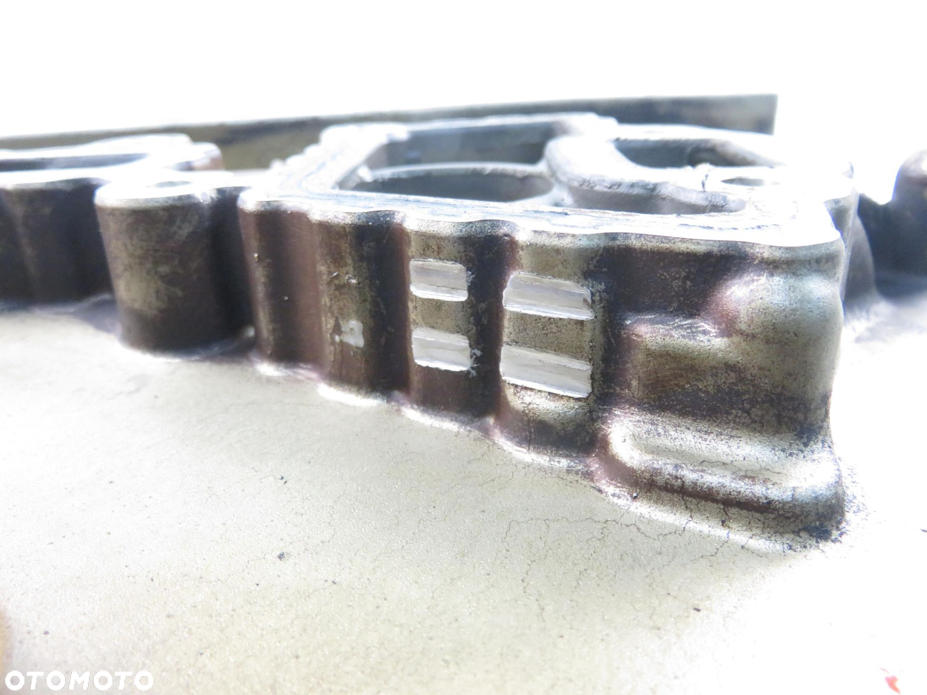 POMPA OLEJU OPEL CORSA C (X01) 1.2 16V 55556309  Z 12 XEP - 2