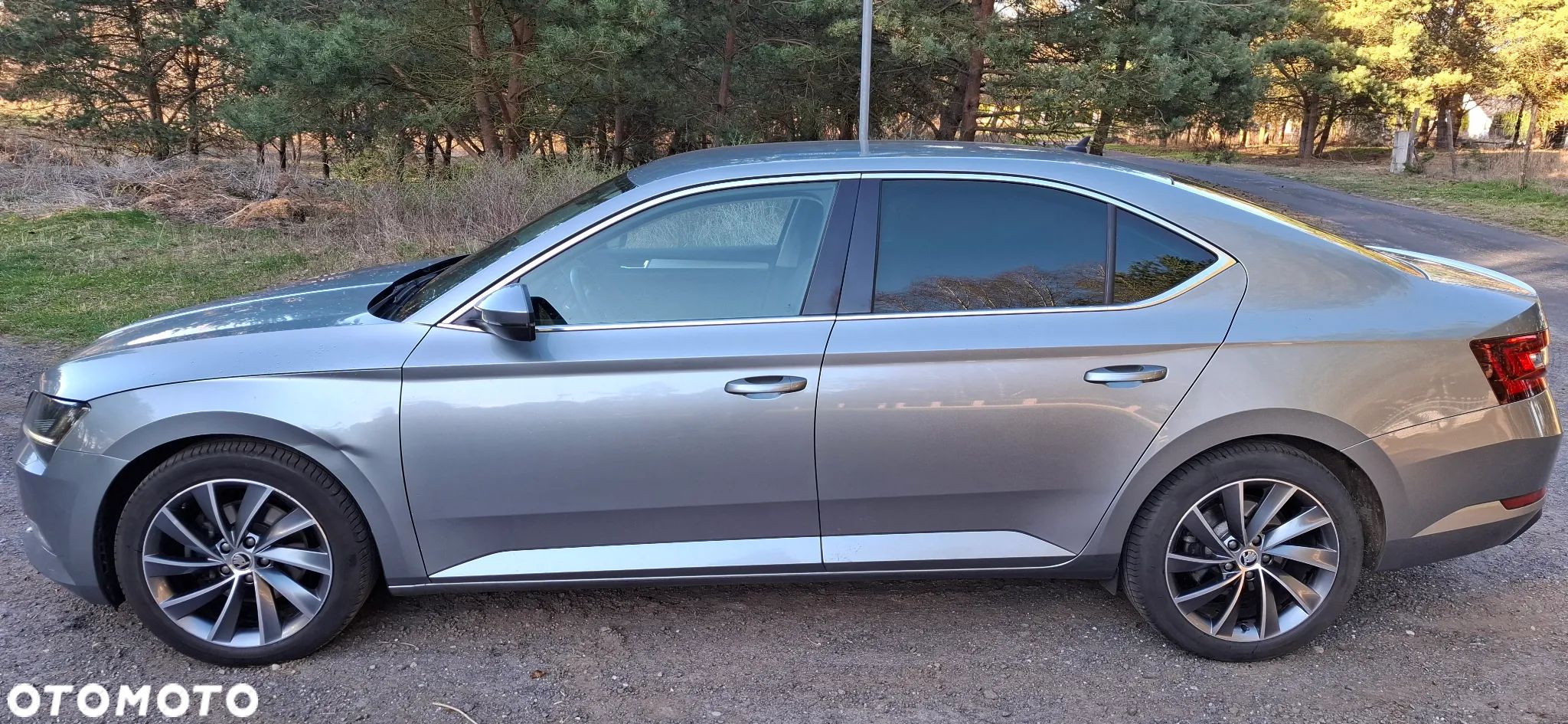 Skoda Superb 2.0 TDI Style - 1