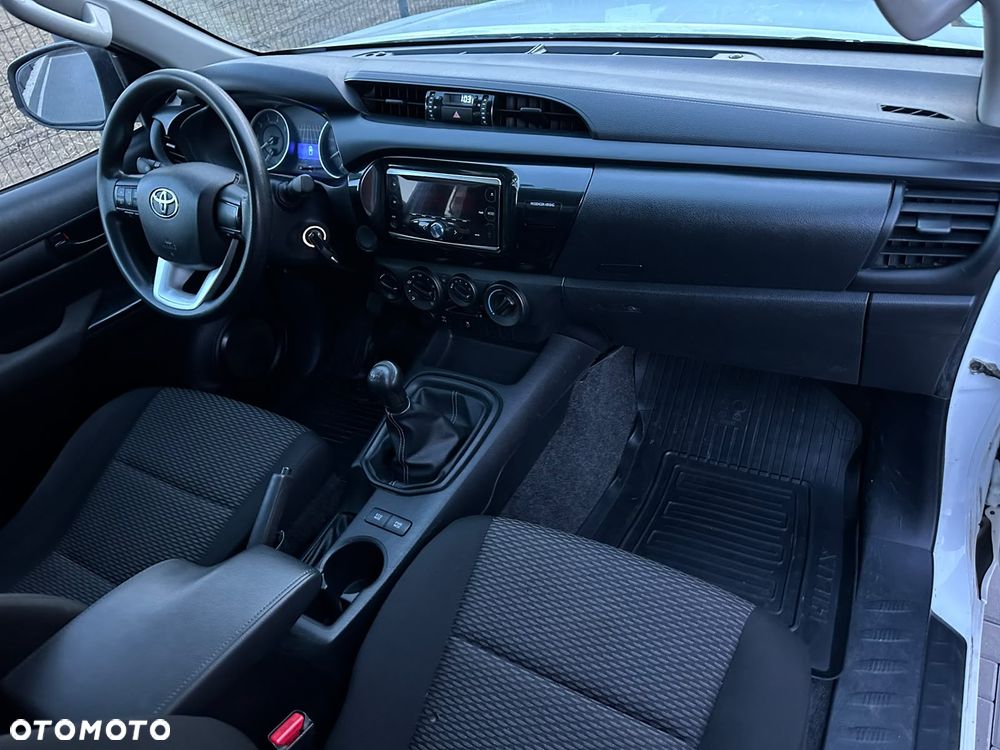 Toyota Hilux 2.4 D-4D Single Cab DL 4x2 - 14