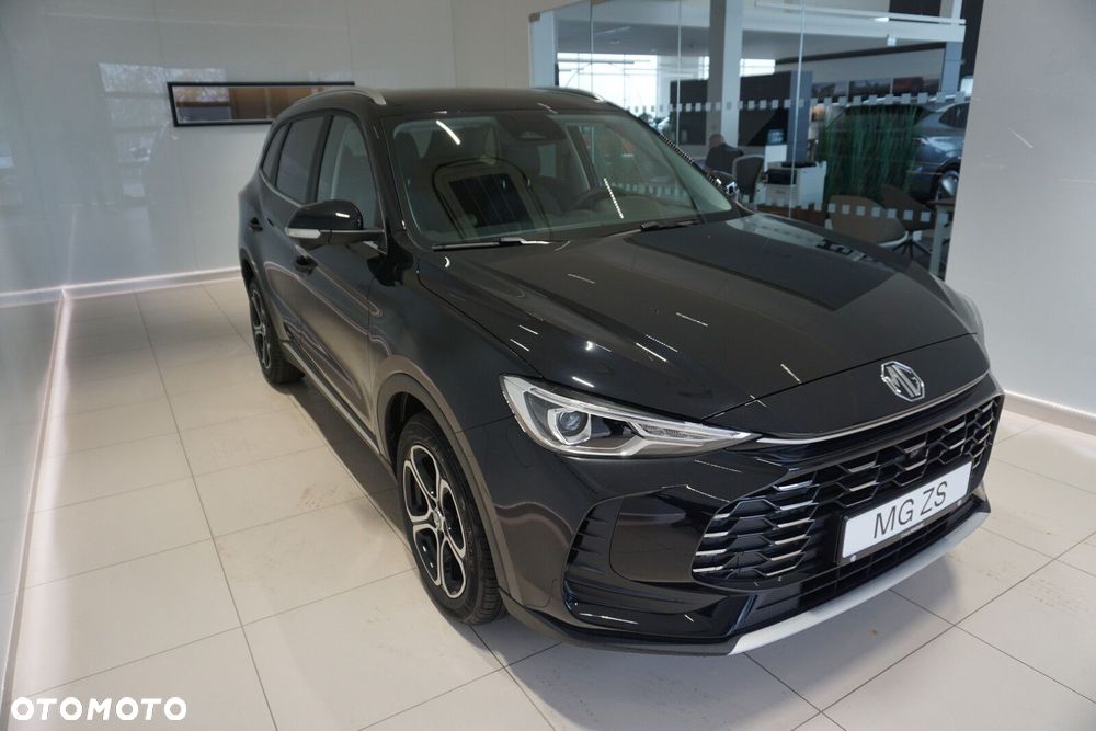 MG ZS Hybrid+ - 6