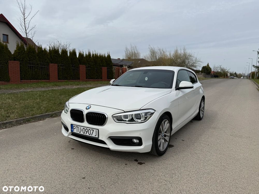 BMW Seria 1 116i - 10