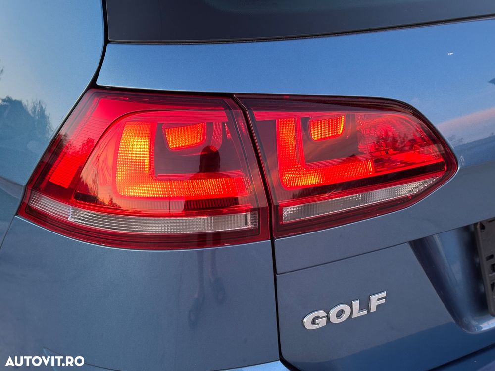 Volkswagen Golf 2.0 TDI (BlueMotion Technology) Highline - 28