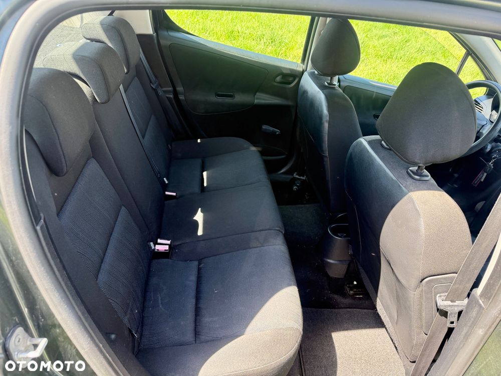 Peugeot 207 1.4 Trendy - 8