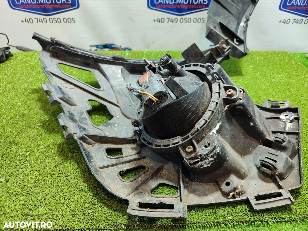 LUMINA DE ZI STANGA + ORNAMENT MINI COOPER R56 1.5 BENZINA 2016 COD OEM 7302507 / 63177329169 / 2014-2020 - 7