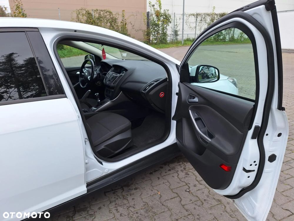 Ford Focus 1.0 EcoBoost Trend - 8
