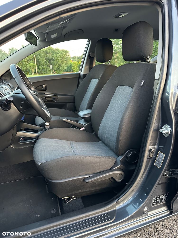 Kia Ceed 1.4 L Euro2012 - 17