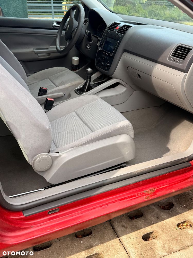 Volkswagen Golf 1.4 Comfortline - 12