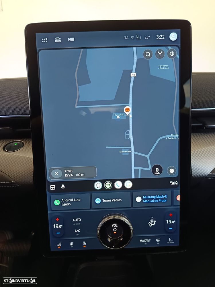 Ford Mustang Mach-E Standard - 25