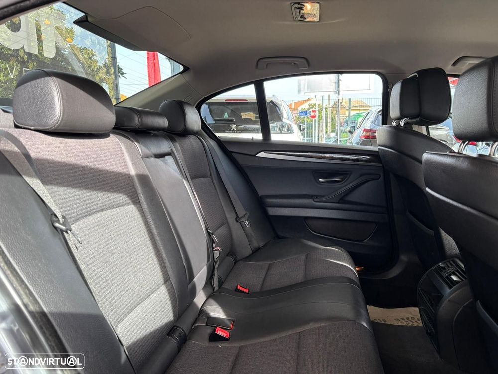 BMW 520 d Line Luxury Auto - 26