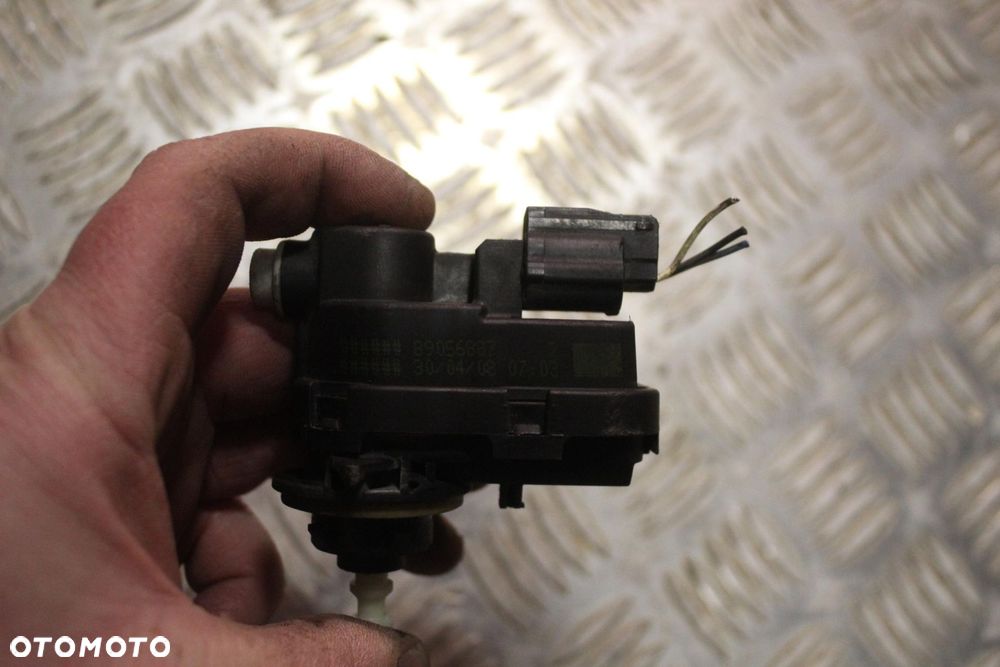 SILNICZEK REGULACJI LAMPY CITROEN C5 III X7 89056887 - 4