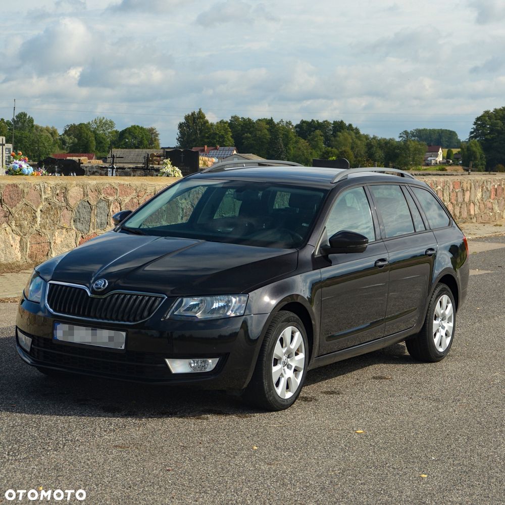 Skoda Octavia 1.6 TDI SCR Ambition DSG - 2