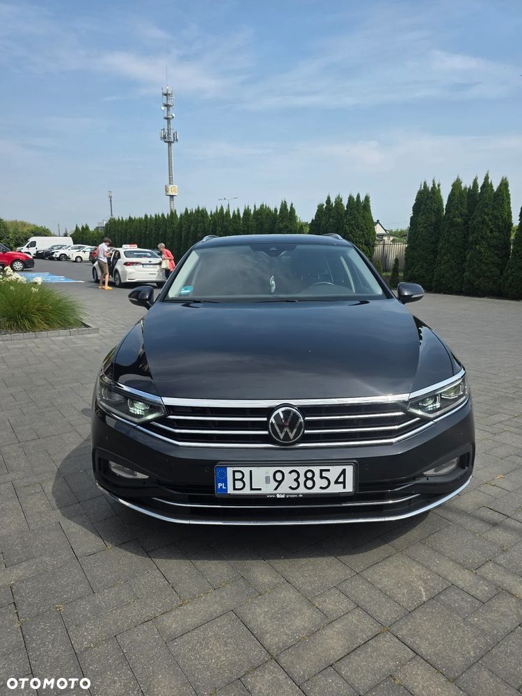Volkswagen Passat 2.0 TDI EVO Business DSG - 2