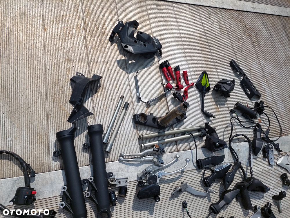 KAWASAKI Z650 NINJA OWIEWKA LUSTERKO PRZEŁĄCZNIK - 4