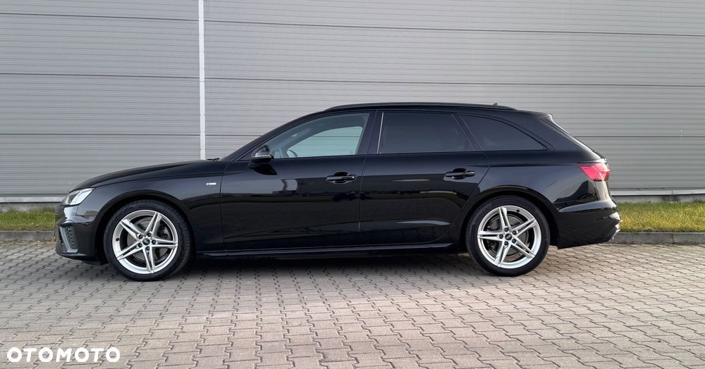 Audi A4 Avant 2.0 TDI S tronic sport - 22
