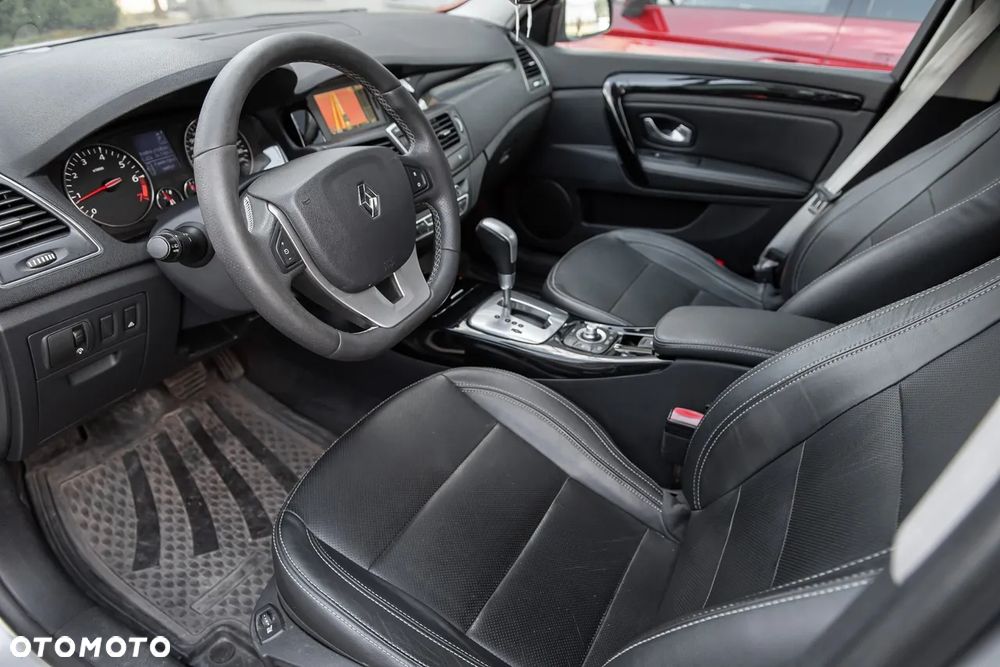 Renault Laguna 2.0 T Bose Edition - 15