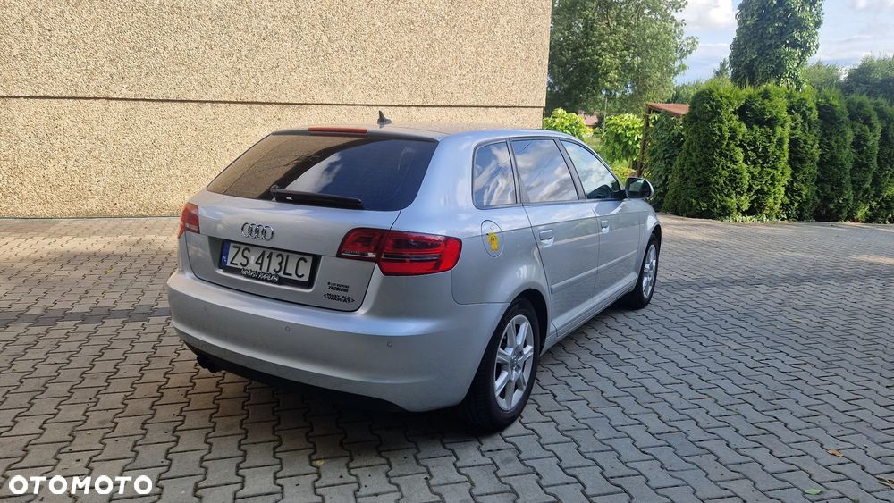 Audi A3 Sportback 1.4T FSI Ambiente S tronic - 4
