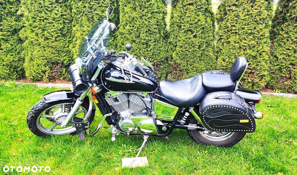 Honda Shadow - 4