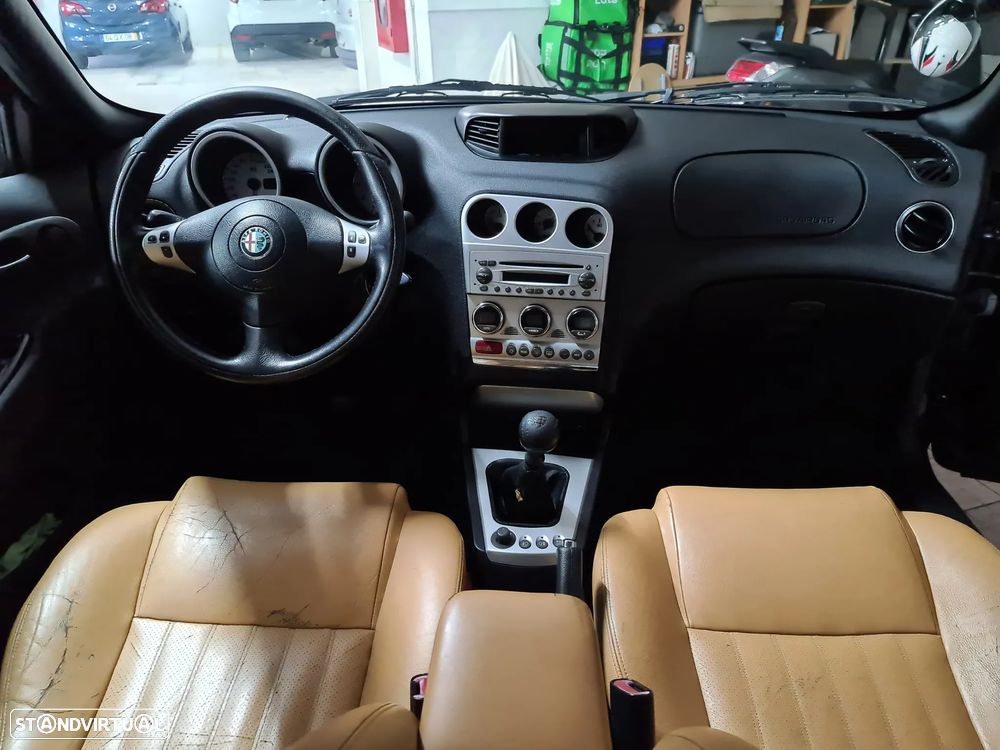Alfa Romeo 156 Sportwagon 1.9 JTD - 6