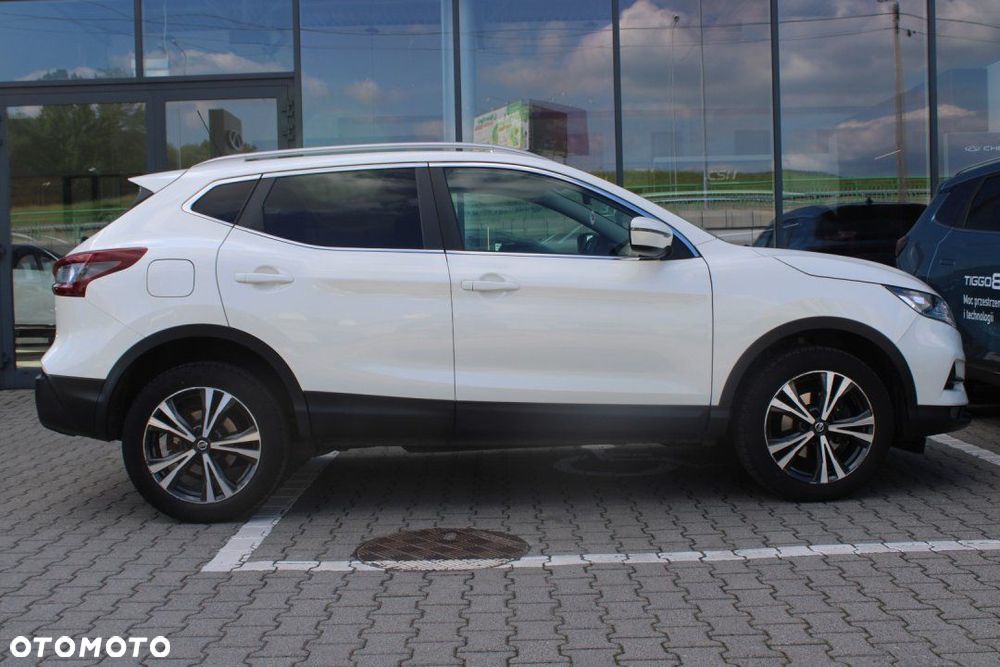 Nissan Qashqai - 4