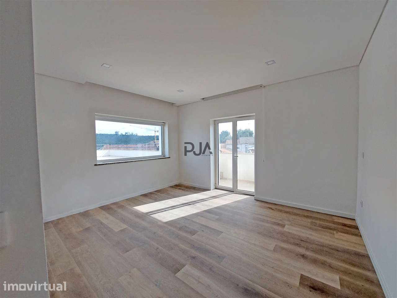 Apartamento T1 com Terraço em Tondela - Grande imagem: 2/10
